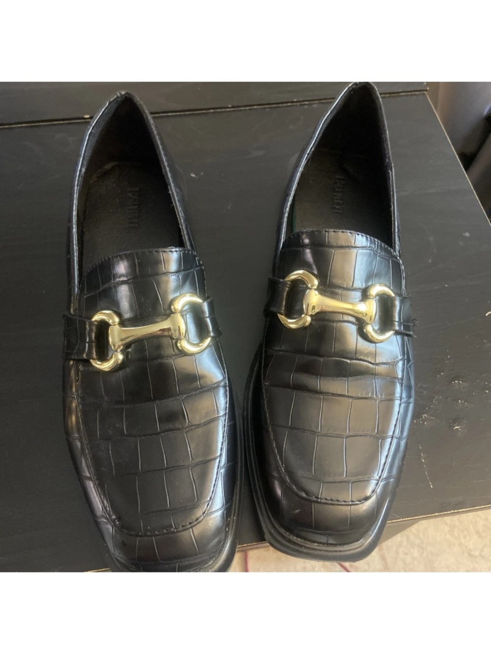 Forever 21 Black Croc-Embossed Loafers with Gold Bit